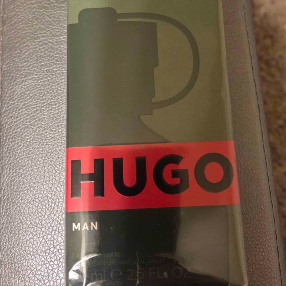 HUGO Men Fragrance Box in Olive Green and Red - Picture 3 of 3